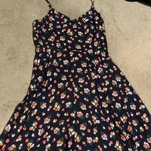 Gap dress - navy floral - size M - NWT